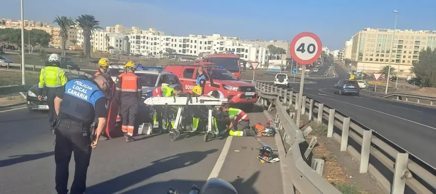 Imagen del accidente que se produjo a la entrada de Arrecife. 