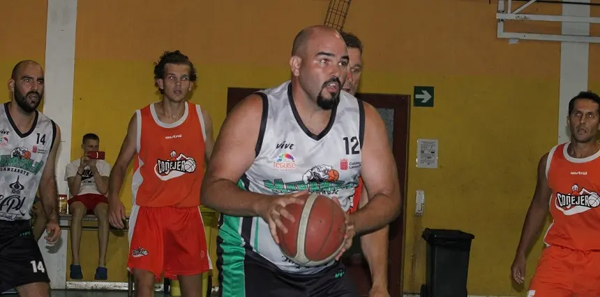 CB Maramajo contra el Conejero.