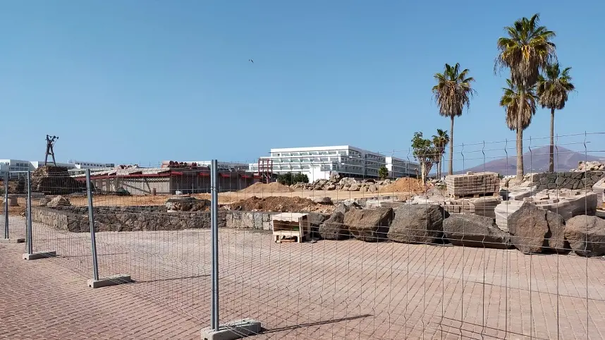 Imagen de la construcción del nuevo hotel de Yaiza.