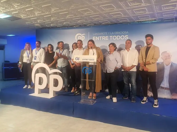 Foto del Partido Popular en la sede electoral.