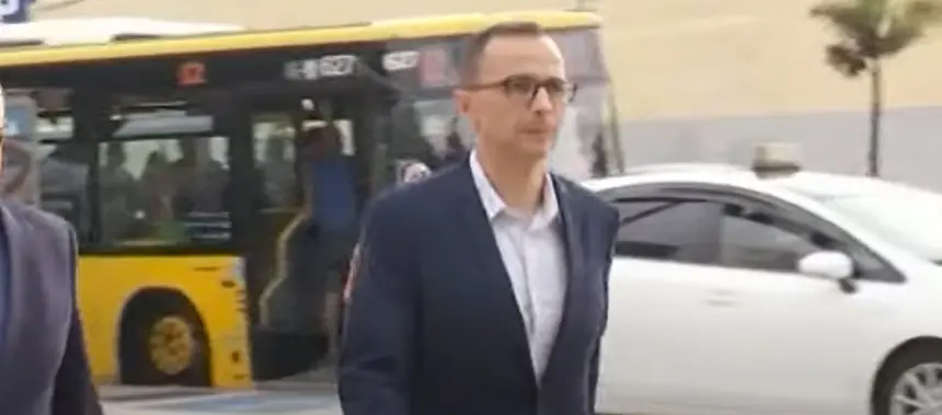 Imagen de la Radio Televisión Canaria de Raúl Díaz entrando este martes en el juzgado. 