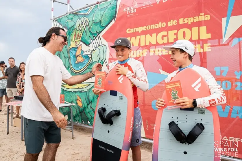 Manuel Morillo campeón de España de Wingfoil.