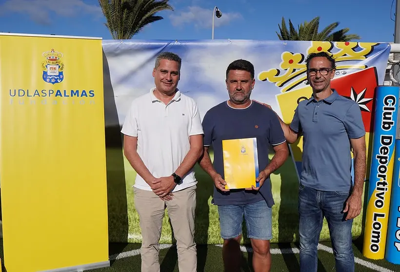Firma del convenio entre el CD Lomo y la UD Las Palmas.