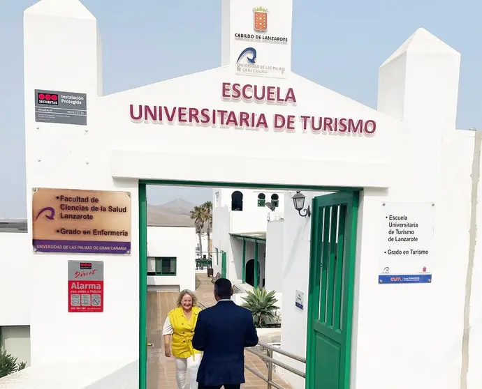 OSWALDO BETANCORT VISITANDO EUTL