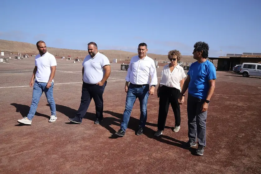 Oswaldo Betancort, Samuel Martín y Daniel Medina en el camping de Papagayo.