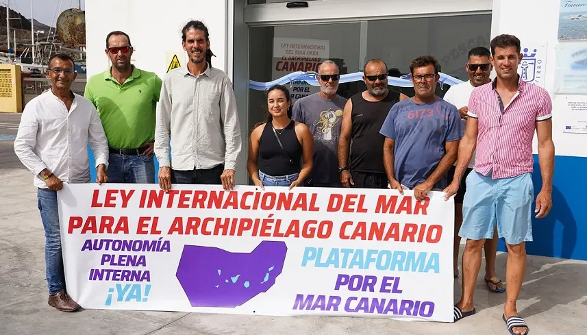 Drago Canarias apoyando la declaración del Mar Canario.