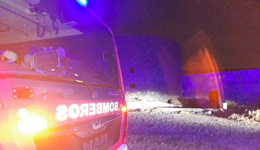 Imagen de la actuación de los bomberos.