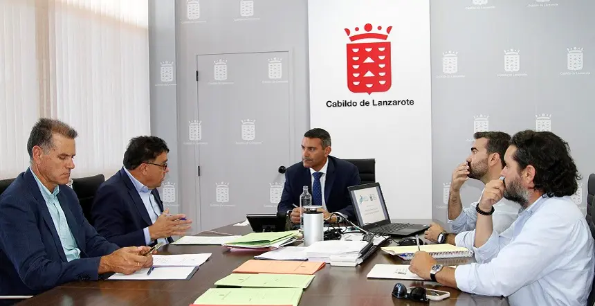 REUNIÓN Presidente del Cabildo y Consejero Aguas Gobcan