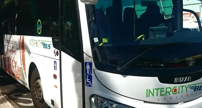 Imagen de archivo de una guagua.