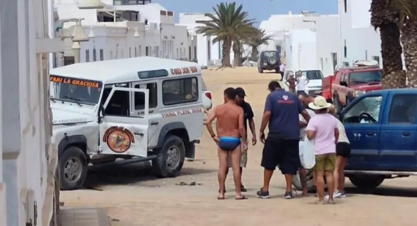 Instante en la que intervinieron los vecinos afectados