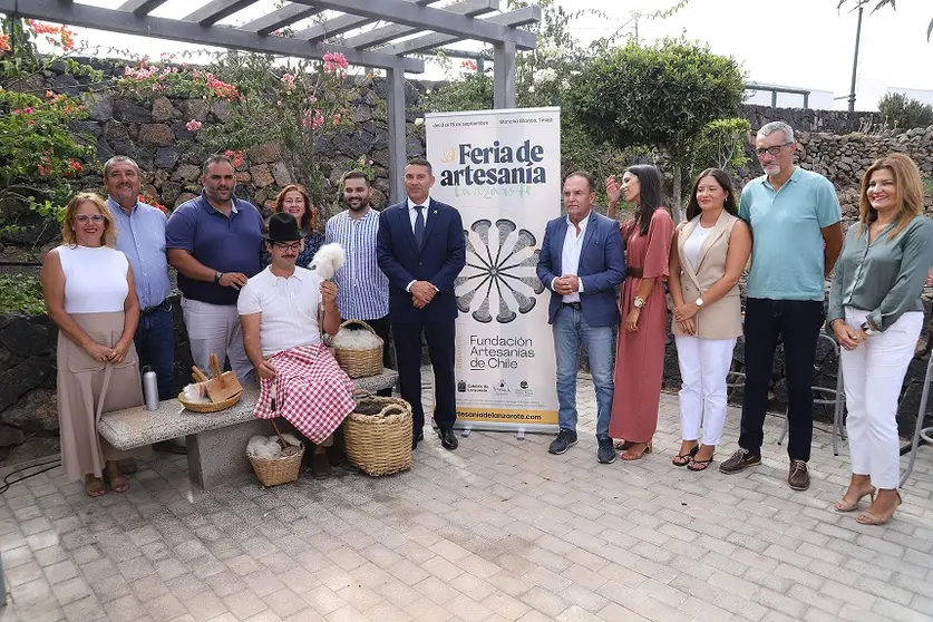 PRESENTACIÓN FERIA ARTESANÍA 1