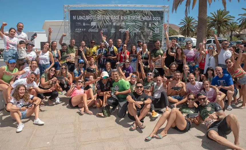 Los ganadores de todas las categorías de la IV edición de la Bestial Race Lanzarote tras la entrega de premios_Alby Martín