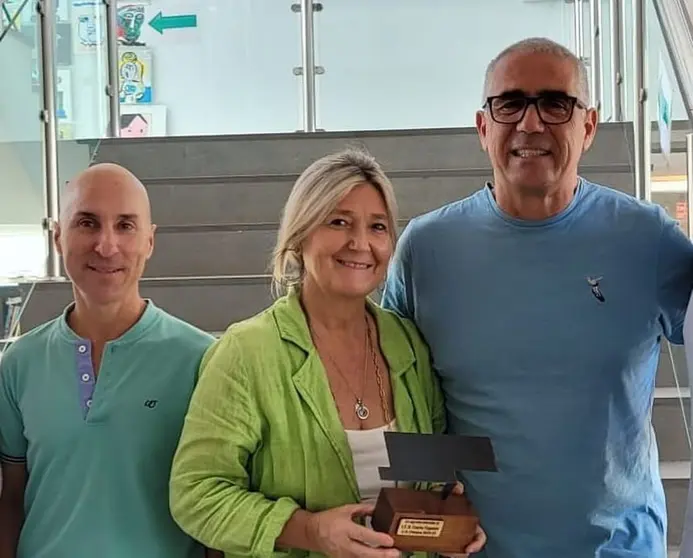 Carmen Pellón en un acto en el Instituto de Costa Teguise.