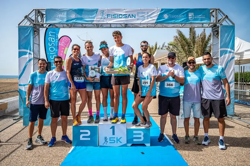 Imagen del podio Fisiosan 5K.