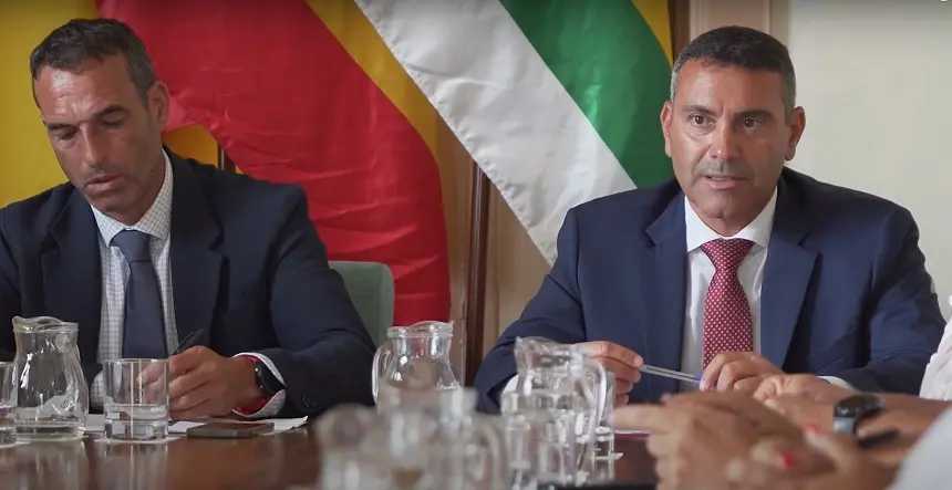 Alfredo Villalba junto a Oswaldo Betancort.
