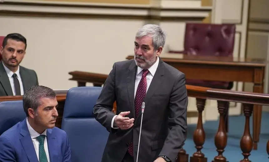 Fernando Clavijo en una reciente sesión parlamentaria.