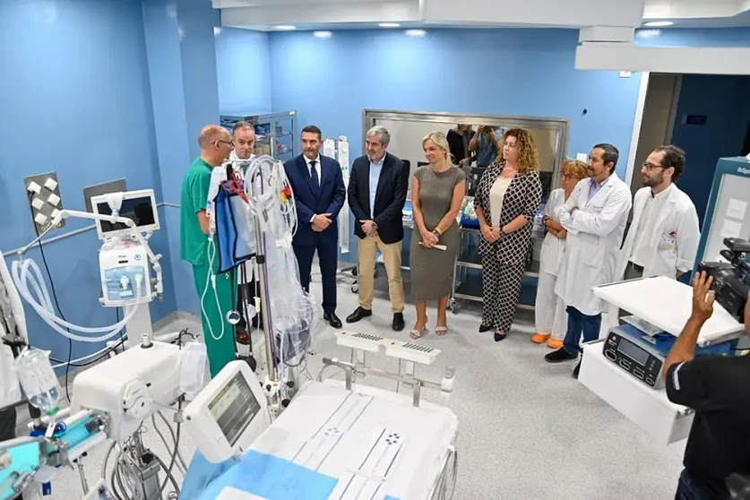 Visita del presidente de Canarias a la Unidad Hemodinámica de Lanzarote