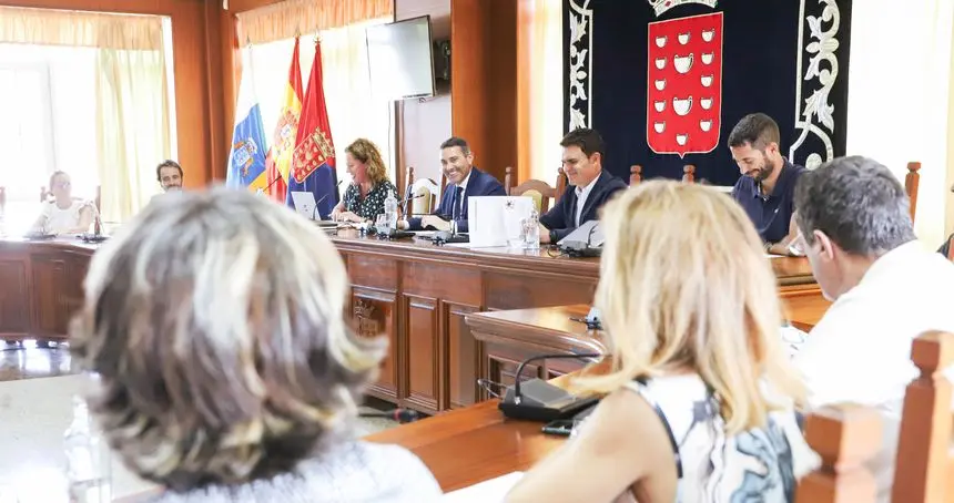 Imagen de la reunión de la Sociedad de Promoción.