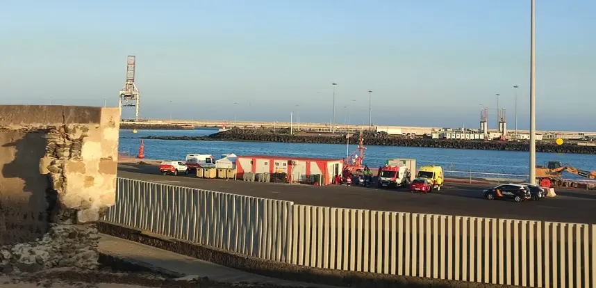 Imagen del Muelle de Puerto Naos.