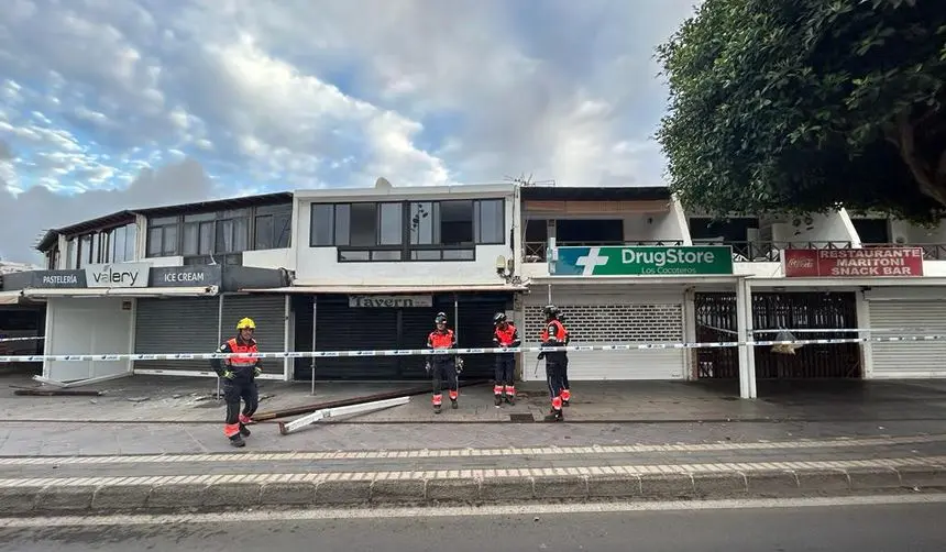 Imagen del destrozo que provocó el vehículo siniestrado