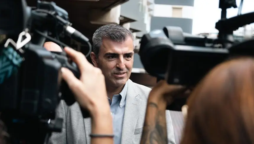 Manuel Domínguez este viernes ante los medios