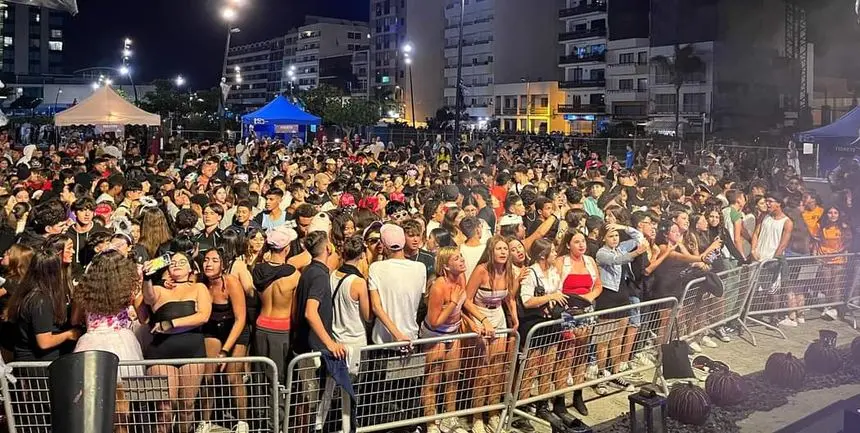 Imagen del lleno del parque Islas Canarias.