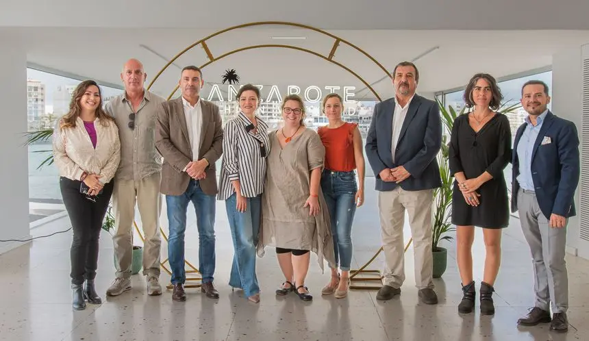 Imagen de los participantes en el evento