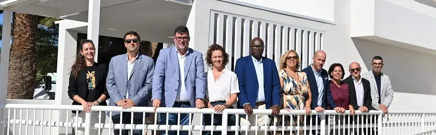 Grupo de gobierno de San Bartolomé en el Centro de Respiro Familiar.