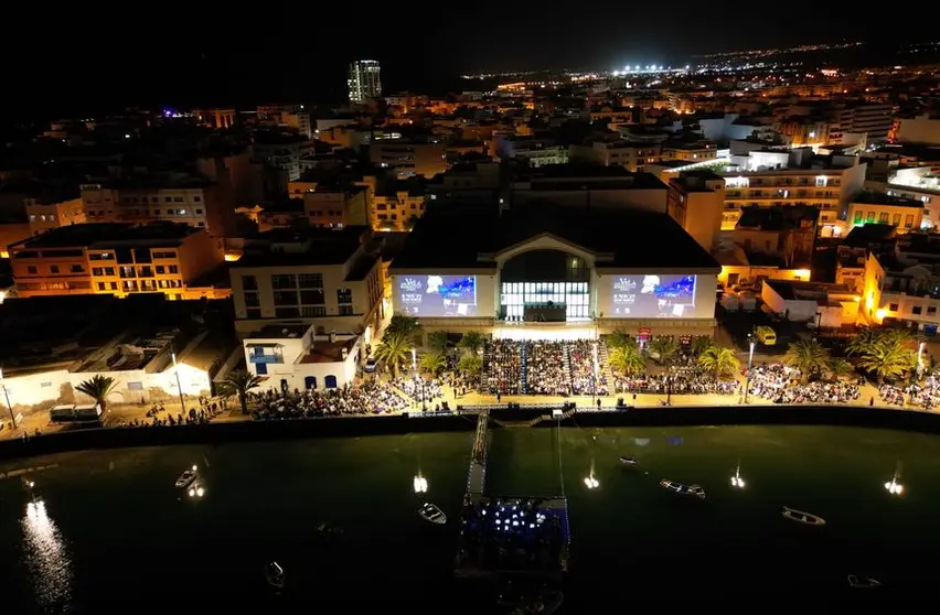 Concierto en Vela. Más de 3000 personas pudieron disfrutar de este evento dentro de los actos por el 225 aniversario de la fundación del municìpio de Arrecife  (3)