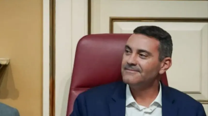 Oswaldo Betancort en el Parlamento de Canarias.