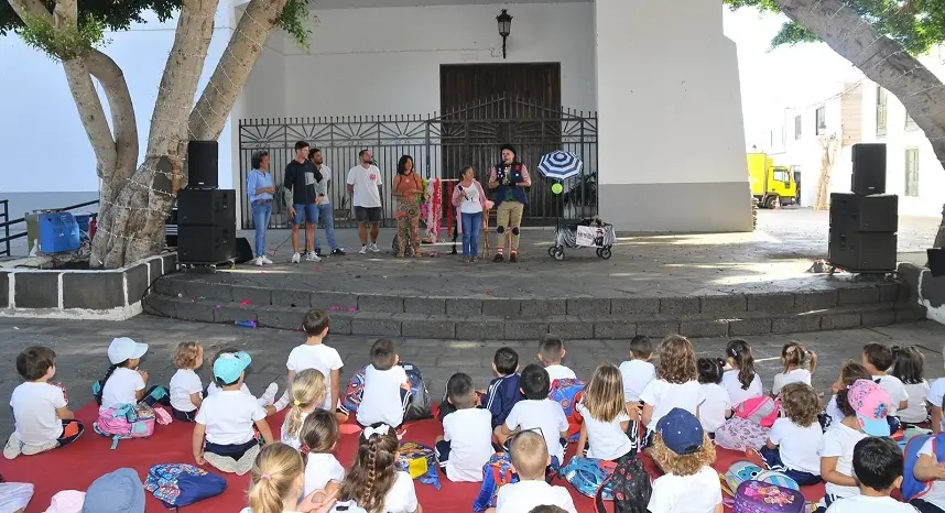Dia Internacional de la Infancia Haria