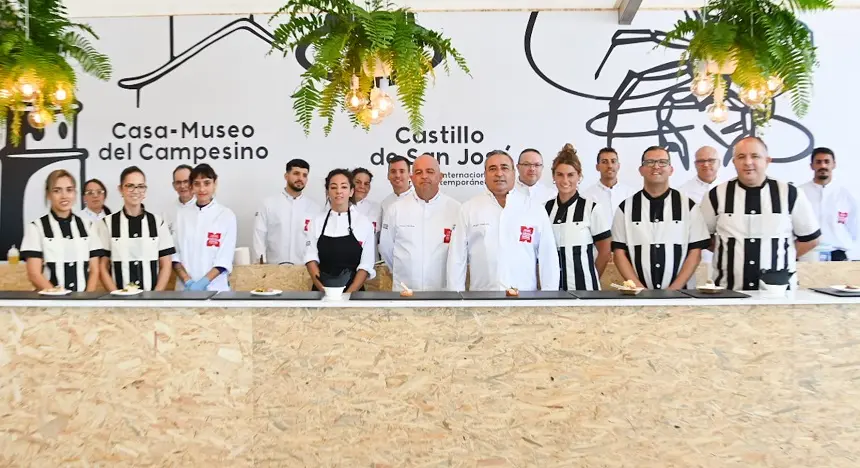 Imagen del mostrador de los Centros en la feria.