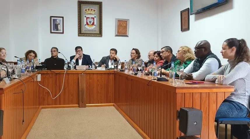 Pleno del Ayuntamiento de San Bartolomé.