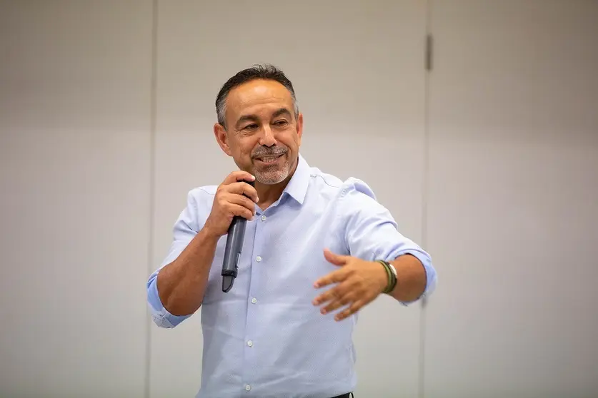 Víctor Robayna, portavoz de CC en el Ayunamiento de Haría.