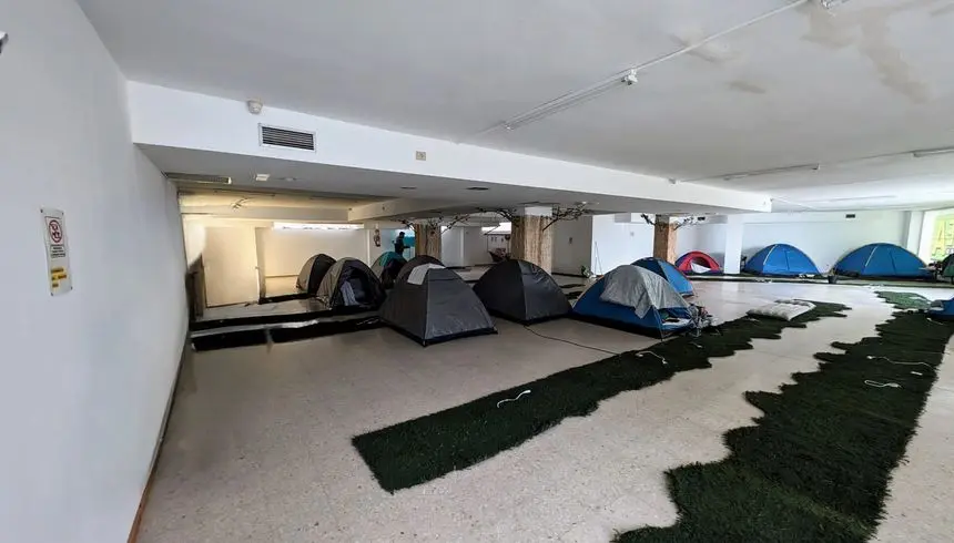 Imagen del interior que hallaron los Policías Local de Arrecife en su inspección al local anunciado en Airbnb