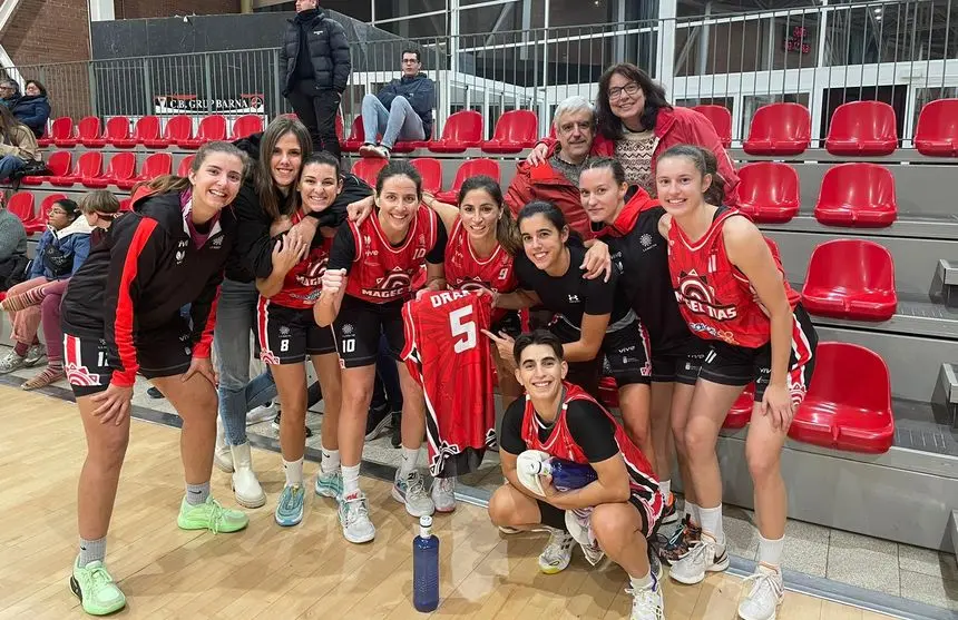 Imagen de la alegría de las jugadoras tras el encuentro