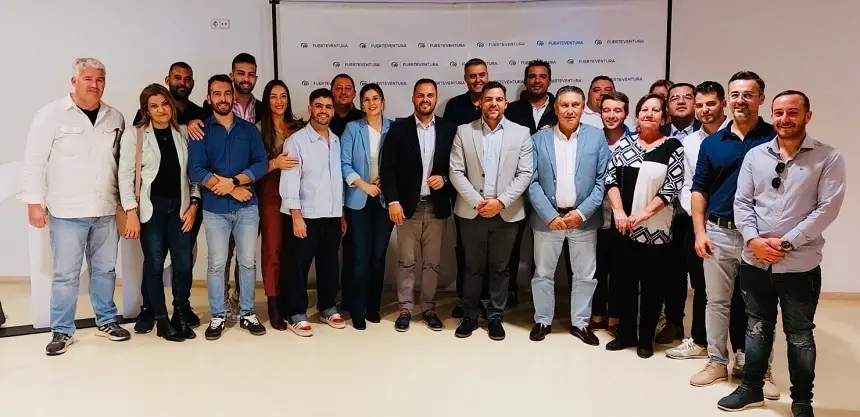Imagen del grupo de representantes del PP que se desplazó a Fuerteventura.