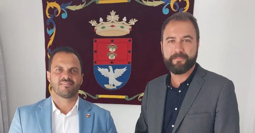 Reunión para crear zona Franca en Arrecife. El alcalde de Arrecife y el delegado para Canarias de las Zonas Francas 