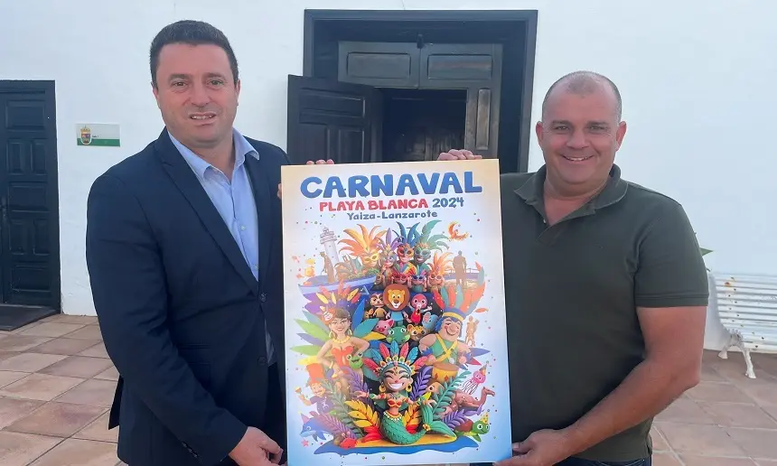 El alcalde y el concejal de Festejos presentan el cartel del Carnaval de Playa Blanca 2024