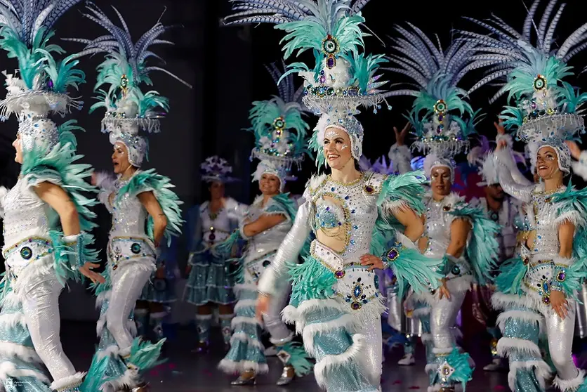 Agrupación Sur Caliente en la gala de presentación del carnaval de Tías.