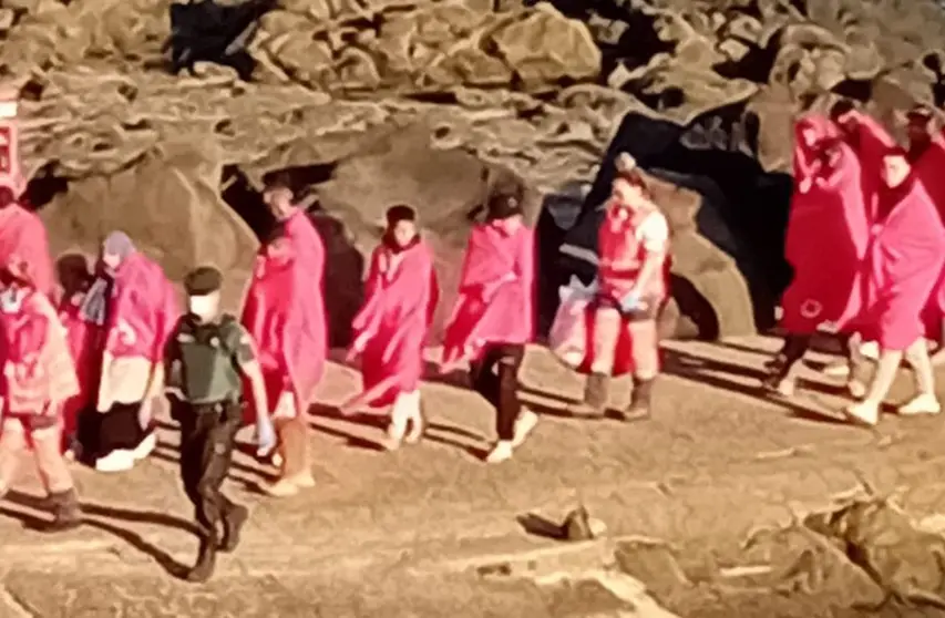 Inmigrantes en Caleta de Caballo.