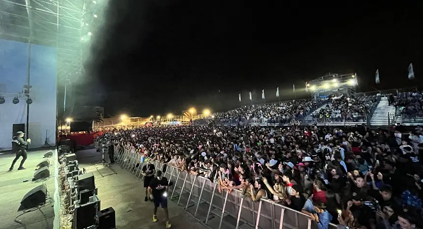 Momento de uno de los conciertos que hubo en Agramar.