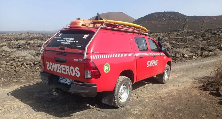 Imagen del equipo de los bomberos que actuó este lunes