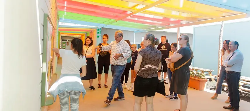 Visita de docentes europeos al CEIP Costa Teguise.