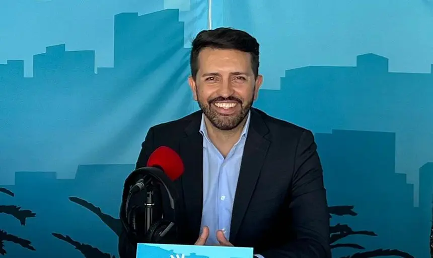 Jonathan Domínguez, viceconsejero de Comunicación y Relaciones con los Medios del Gobierno de Canarias, en Crónicas Radio.