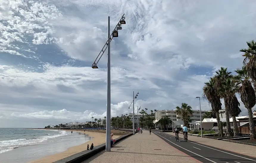 Avenida de Puerto del Carmen.