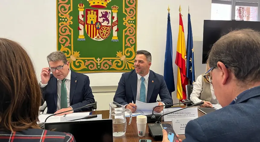 Jacobo Medina en la toma posesión en la comisión de la FEMP