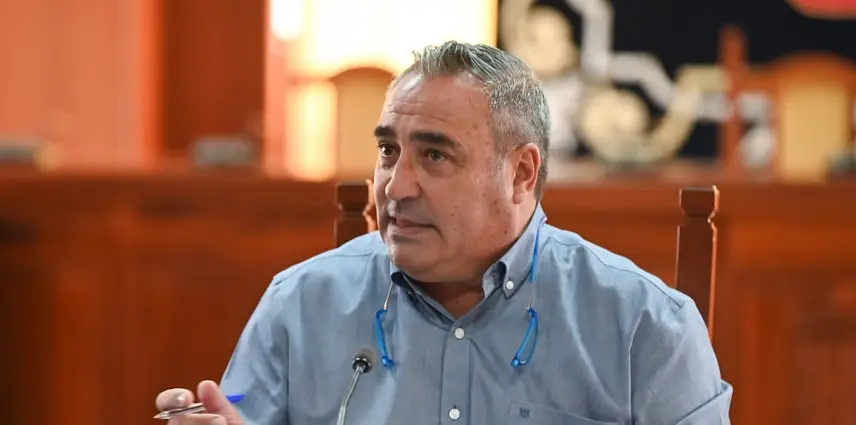 Ángel Vázquez.
