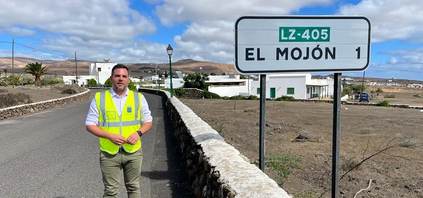 El vicepresidente y consejero de Obras Públicas, Jacobo Medina