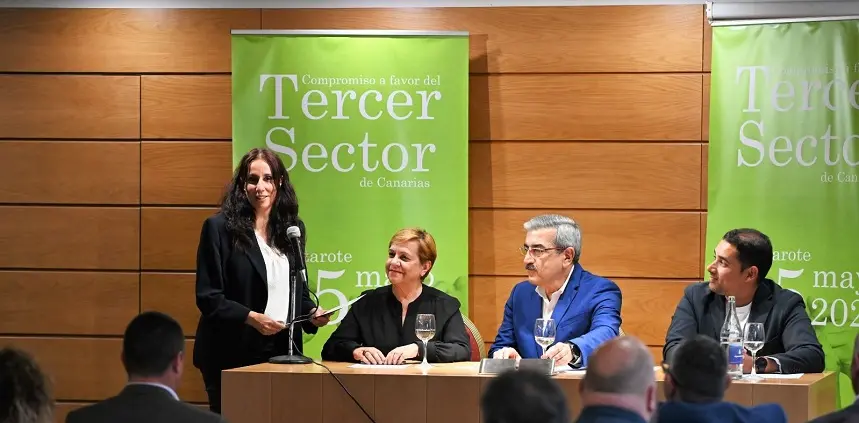 Daisy Villalba en un encuentro con el Tercer Sector